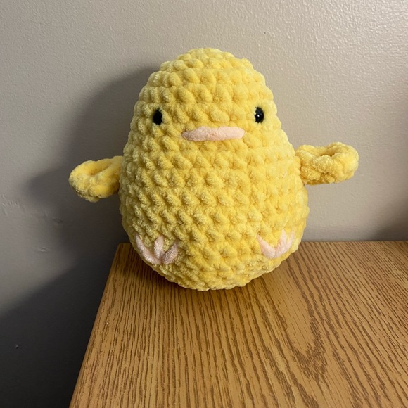 Chonky Chick - Picture 3 of 4